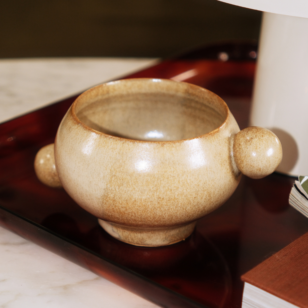 Tasse en céramique par Landy Rakoto